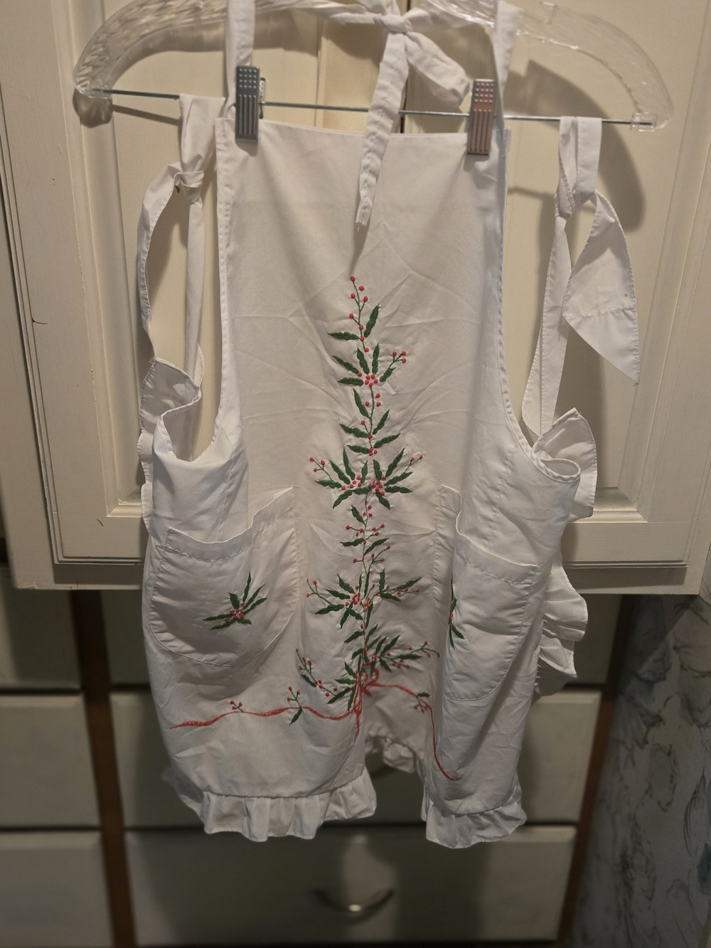 christmas handmade Embroidered Tie-Strap Women's apron